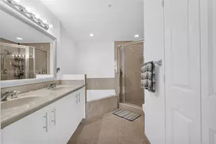 7910 Harbor Island Dr, North Bay Village, FL 33141 - Photo 52