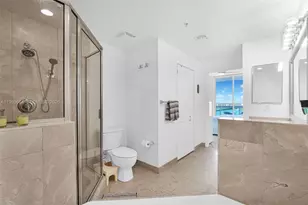 7910 Harbor Island Dr, North Bay Village, FL 33141 - Photo 56