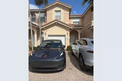 12471 SW 123rd St #12471, Miami, FL 33186 - Photo 4