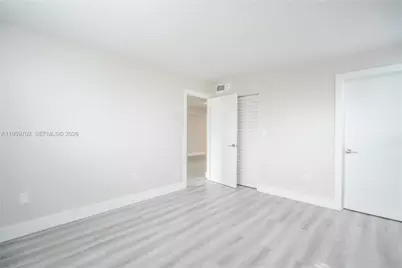 6960 Rue Vendome #201, Miami Beach, FL 33141 - Photo 20