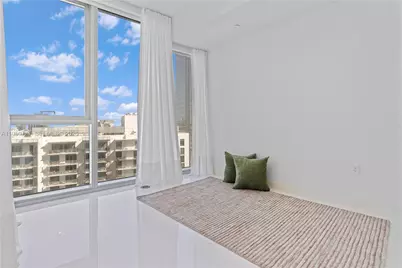 300 Biscayne Blvd Way #4509, Miami, FL 33131 - Photo 18