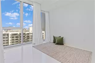 300 Biscayne Blvd Way, Miami, FL 33131 - Photo 18