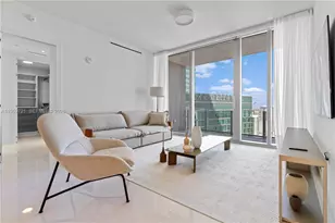 300 Biscayne Blvd Way, Miami, FL 33131 - Photo 2