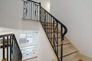 4978 SW 35th Terrace, Hollywood, FL 33312 - Photo 16
