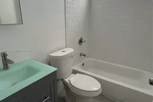 321 SW 9th Ave, Miami, FL 33130 - Photo 6