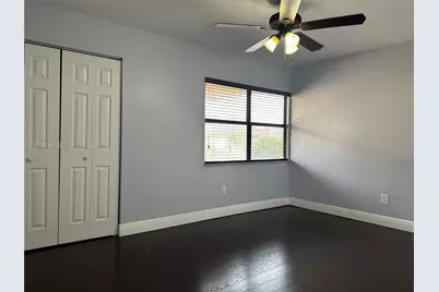 6380 W 27th Ln #105-20, Hialeah, FL 33016 - Photo 8