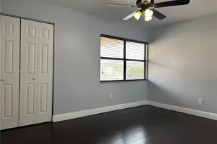 6380 W 27th Ln, Hialeah, FL 33016 - Photo 8