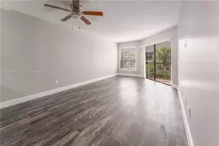 8810 SW 132nd Pl, Miami, FL 33186 - Photo 2