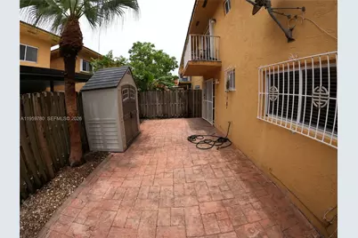 7908 W 34th Ln #102-35, Hialeah, FL 33018 - Photo 14