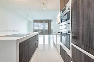 851 NE 1st Ave, Miami, FL 33132 - Photo 6