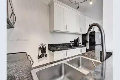 1815 N Surf Rd #202, Hollywood, FL 33019 - Photo 22