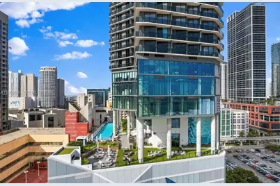 398 NE 5th St #2602, Miami, FL 33132 - Photo 14