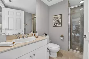 3370 Hidden Bay Dr, Aventura, FL 33180 - Photo 36
