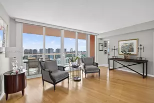 3370 Hidden Bay Dr, Aventura, FL 33180 - Photo 16
