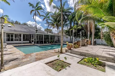 15005 SW 148th St, Miami, FL 33196 - Photo 4