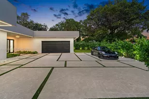 85 W Shore Dr W, Miami, FL 33133 - Photo 44