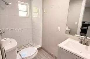 1151 NE 18th St, Fort Lauderdale, FL 33305 - Photo 6