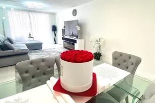 210 174th St, Sunny Isles Beach, FL 33160 - Photo 18