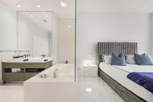 460 NE 28th St, Miami, FL 33137 - Photo 24