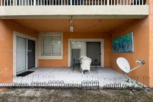 6976 SW 39th St, Davie, FL 33314 - Photo 4