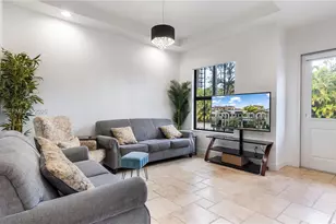 8362 NW 52nd Terrace, Doral, FL 33166 - Photo 2