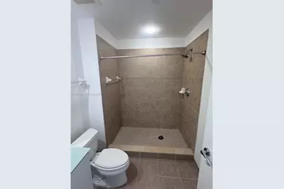 315 NE 3rd Ave #1905, Fort Lauderdale, FL 33301 - Photo 12