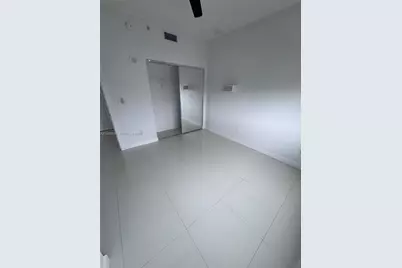 315 NE 3rd Ave #1905, Fort Lauderdale, FL 33301 - Photo 8