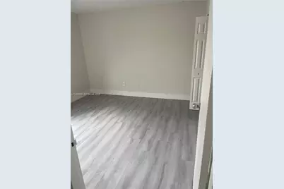 2075 NE 164th St #805, North Miami Beach, FL 33162 - Photo 6