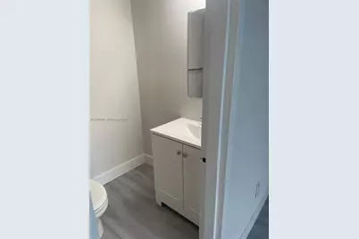 2075 NE 164th St #805, North Miami Beach, FL 33162 - Photo 8