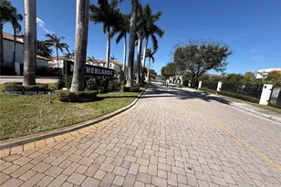 11531 NW 79th Ln, Doral, FL 33178 - Photo 2