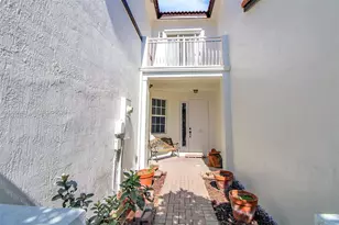 11531 NW 79th Ln, Doral, FL 33178 - Photo 16