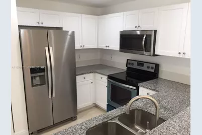 10902 NW 83rd St #201, Doral, FL 33178 - Photo 2