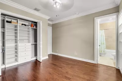 10291 Sweet Bay St, Plantation, FL 33324 - Photo 38