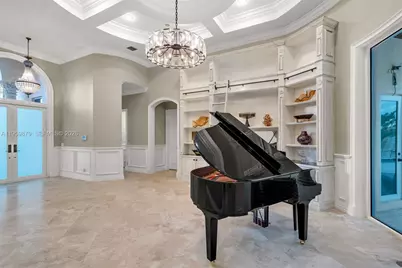 10291 Sweet Bay St, Plantation, FL 33324 - Photo 12