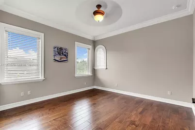 10291 Sweet Bay St, Plantation, FL 33324 - Photo 14