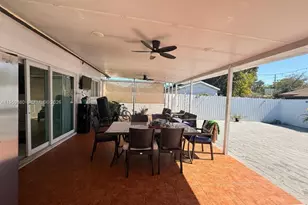 11404 SW 150th Dr, Miami, FL 33176 - Photo 16