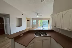 9999 Summerbreeze Dr, Sunrise, FL 33322 - Photo 4