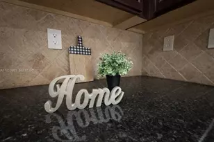 21219 NW 14th Pl, Miami Gardens, FL 33169 - Photo 2