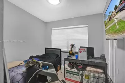 3500 SW 37th St, West Park, FL 33023 - Photo 10