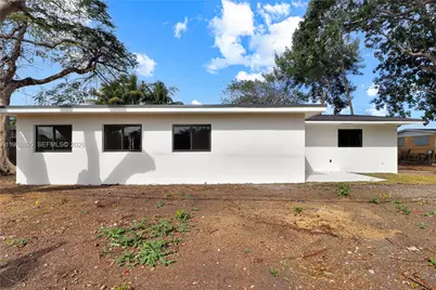 9770 SW 159th St, Miami, FL 33157 - Photo 2