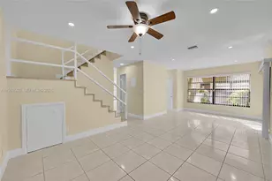 2532 Coral Springs Dr, Coral Springs, FL 33065 - Photo 4