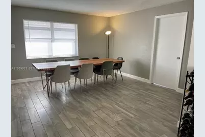 637 SW 3rd Ave #2, Fort Lauderdale, FL 33315 - Photo 4