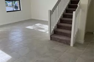 11447 W 34th Ct, Hialeah, FL 33018 - Photo 8