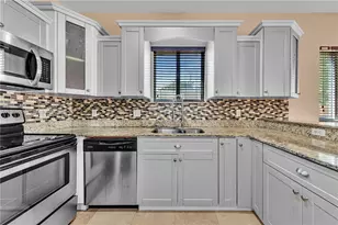4025 SW 10th St, Miami, FL 33134 - Photo 10