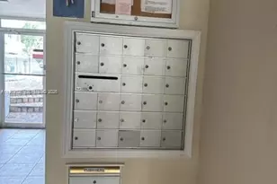 3527 NE 168th St, North Miami Beach, FL 33160 - Photo 14