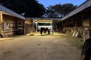 19051 SW 136th St, Miami, FL 33196 - Photo 14