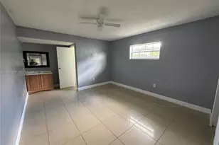 8521 NW 25th Ct, Sunrise, FL 33322 - Photo 6