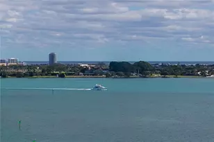 1800 NE 114th St, Miami, FL 33181 - Photo 22