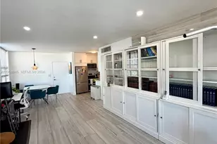 7441 Wayne Ave, Miami Beach, FL 33141 - Photo 10