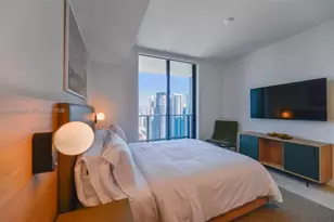 159 NE 6th St, Miami, FL 33132 - Photo 14